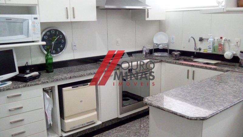 Apartamento, Cruzeiro, 4 Quartos, 2 Vagas, 1 Suíte