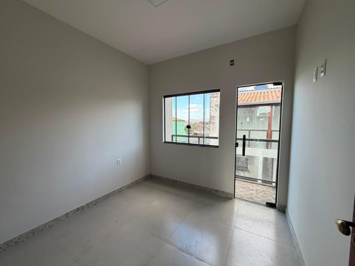 Casa, Vera Cruz, 3 Quartos, 2 Vagas, 1 Suíte