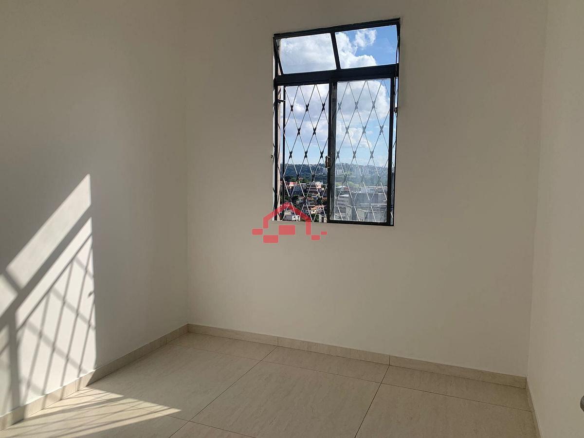 Apartamento, Nova Cachoeirinha, 3 Quartos, 0 Vaga