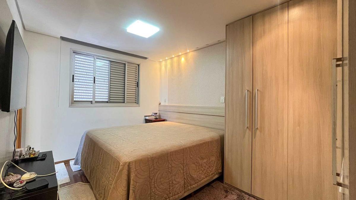 Cobertura, Buritis, 4 Quartos, 4 Vagas, 2 Suítes