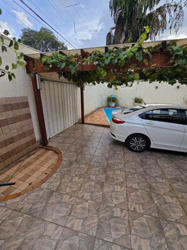 Casa, Novo Glória, 3 Quartos, 3 Vagas, 1 Suíte