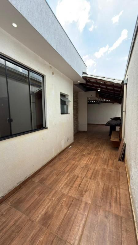 Casa, Masterville, 3 Quartos, 3 Vagas, 1 Suíte