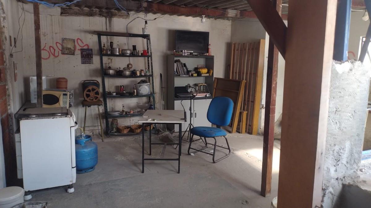 Casa, Caiçaras, 4 Quartos, 6 Vagas, 1 Suíte