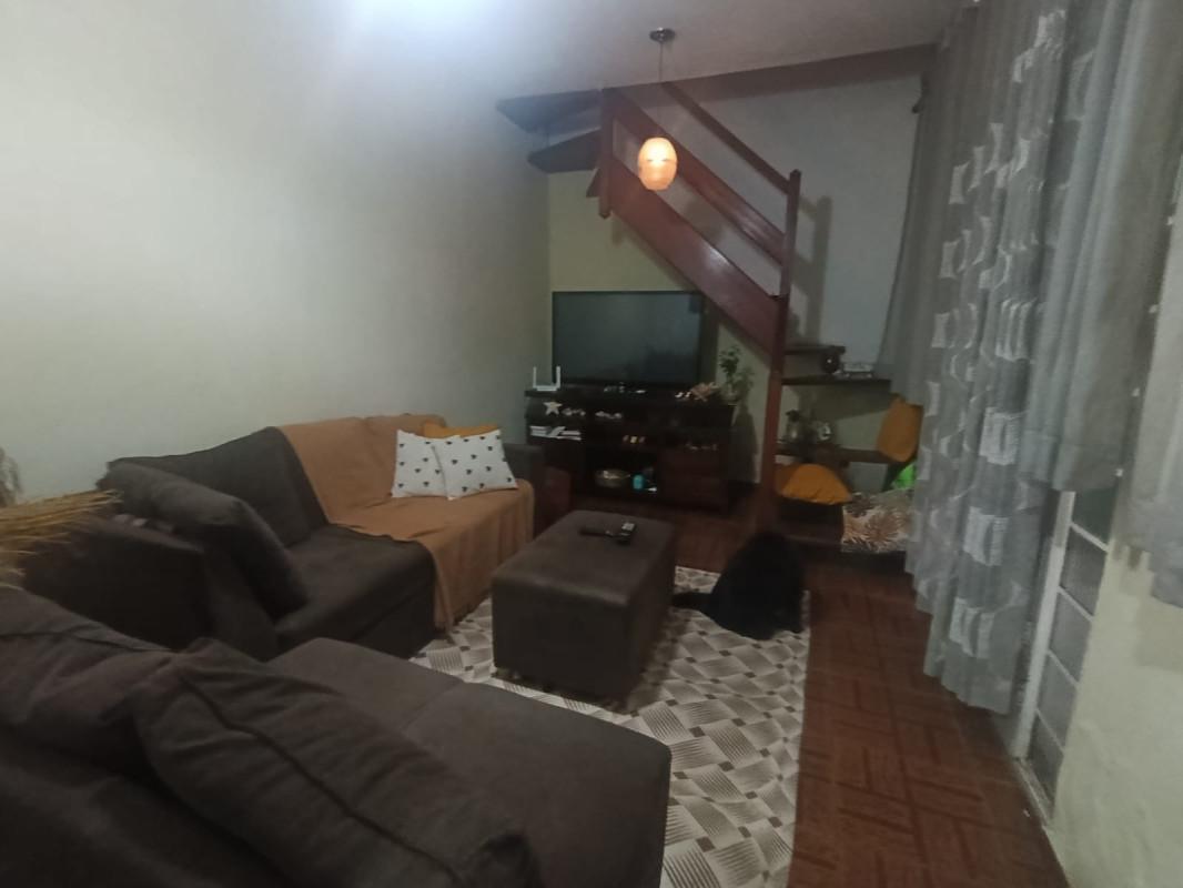 Casa, Solar do Barreiro, 5 Quartos, 2 Vagas, 1 Suíte