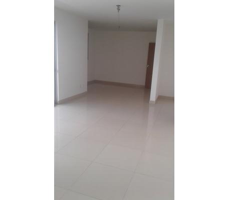 Apartamento, Estoril, 4 Quartos, 3 Vagas, 1 Suíte