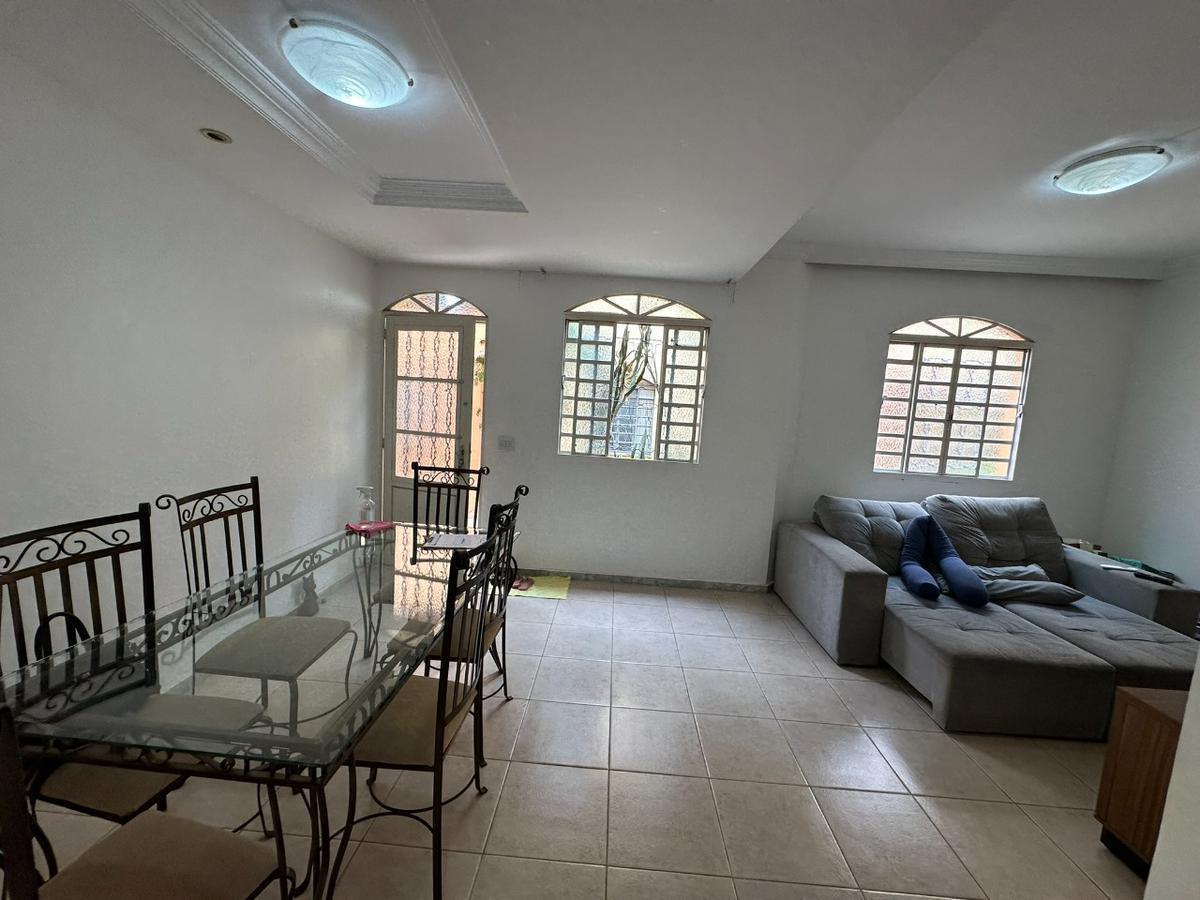 Casa, Santa Cruz, 3 Quartos, 1 Vaga, 1 Suíte