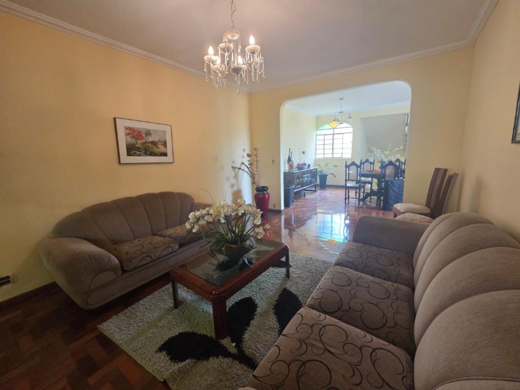 Casa, Novo Progresso, 6 Quartos, 2 Vagas, 1 Suíte