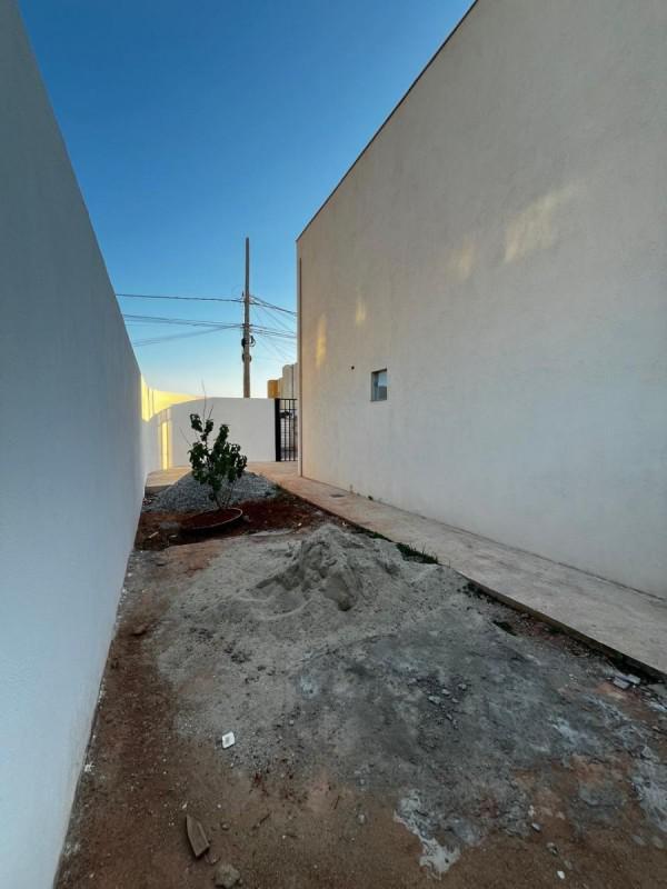 Casa, Novo Barreirinho, 3 Quartos, 3 Vagas, 1 Suíte