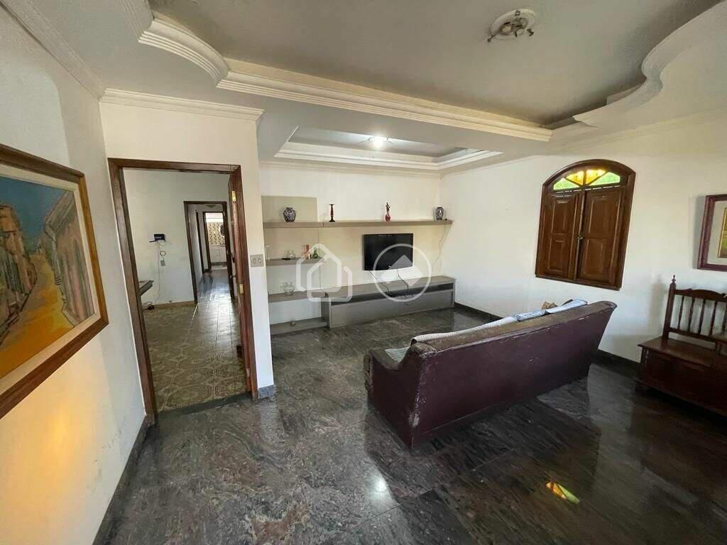 Casa, Betânia, 3 Quartos, 3 Vagas, 2 Suítes