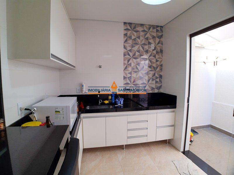 Casa, Santa Mônica, 3 Quartos, 2 Vagas, 1 Suíte
