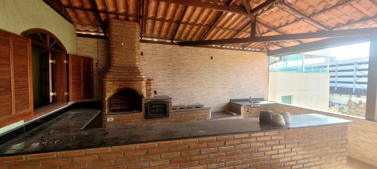 Casa, Vila Clóris, 4 Quartos, 5 Vagas, 1 Suíte