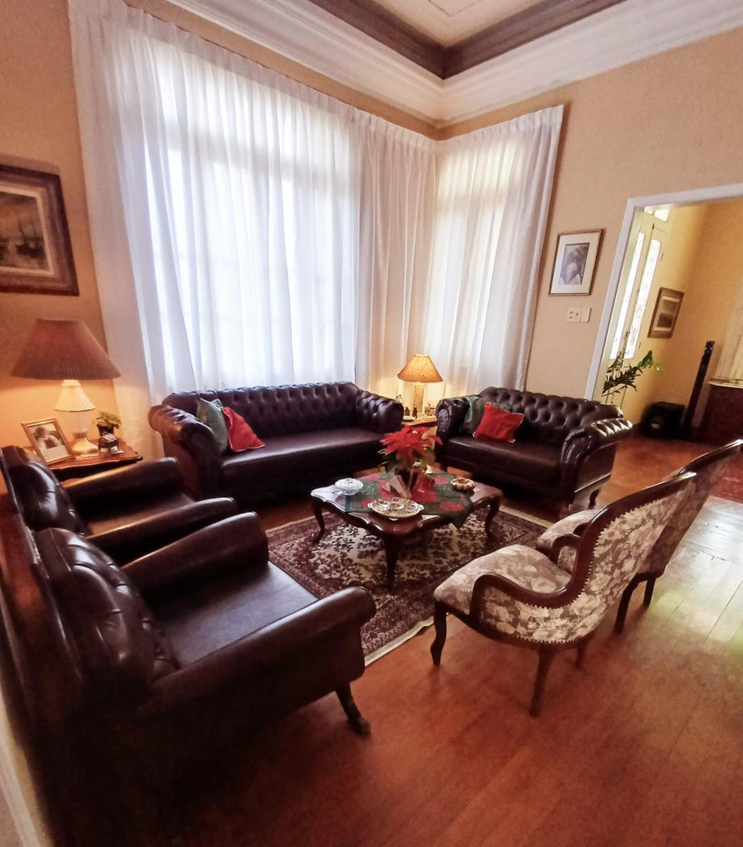 Casa, Colégio Batista, 3 Quartos, 3 Vagas