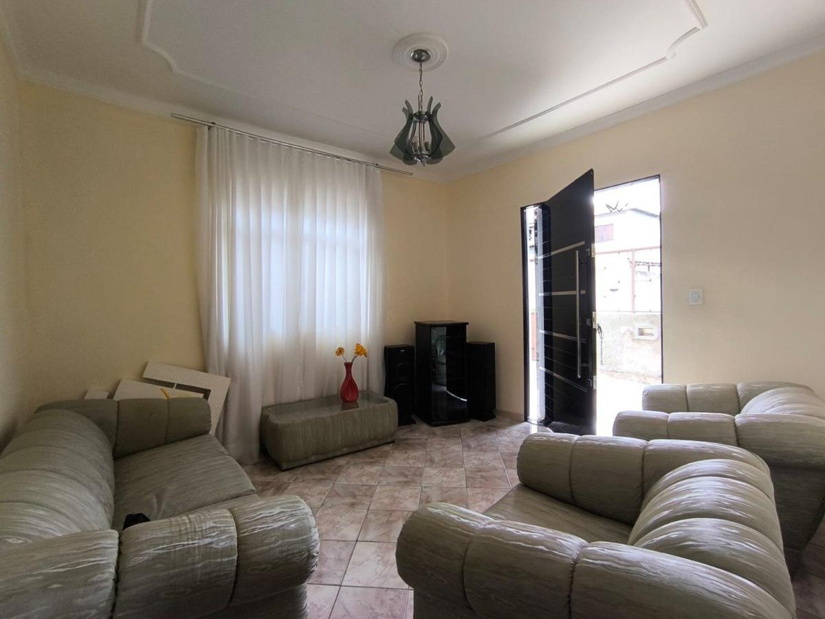 Casa, Madre Gertrudes, 3 Quartos, 3 Vagas, 1 Suíte