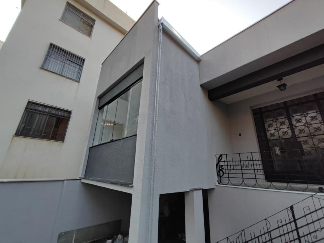 Casa, Floresta, 3 Quartos, 2 Vagas, 1 Suíte