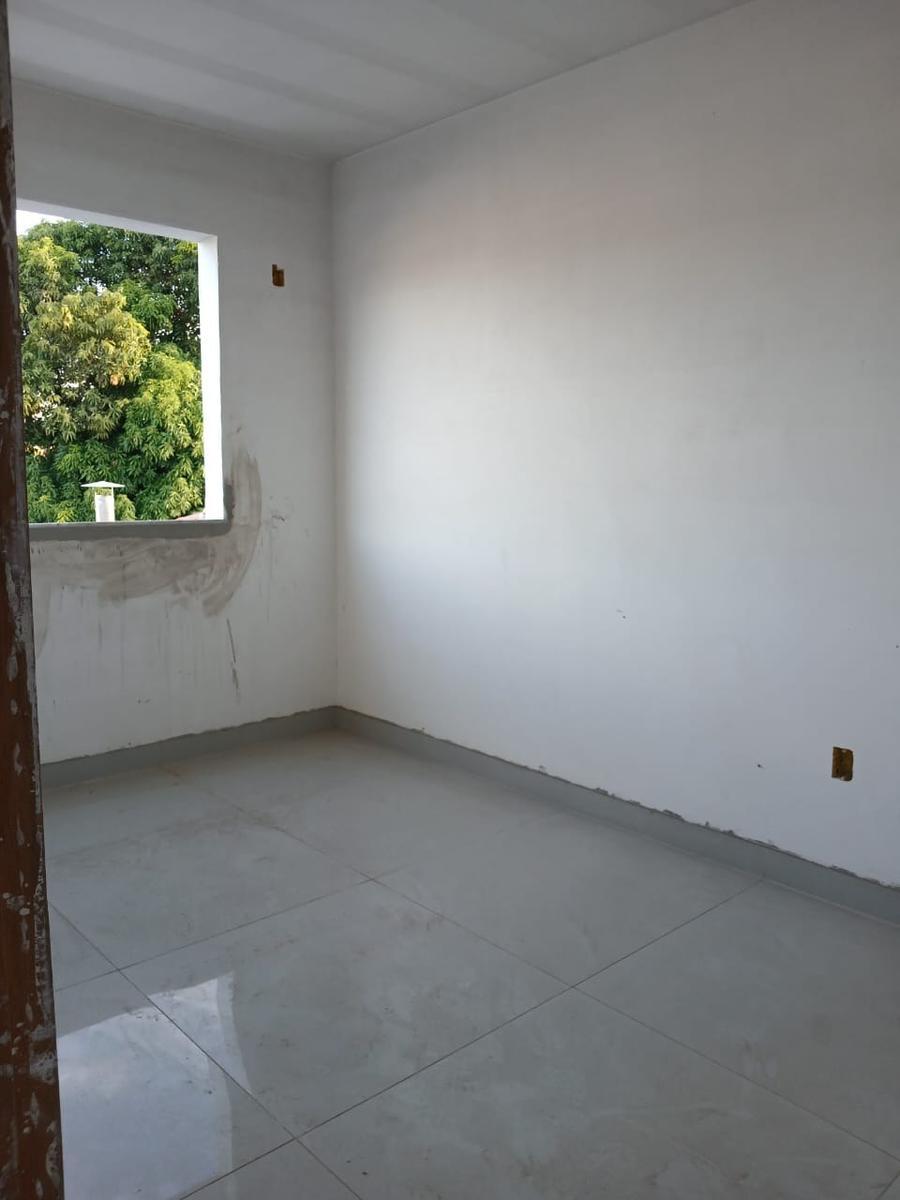 Casa, Piratininga (venda Nova), 2 Quartos, 2 Vagas, 2 Suítes