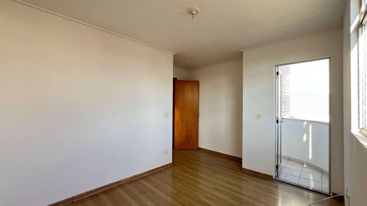 Apartamento, Castelo, 3 Quartos, 2 Vagas, 1 Suíte