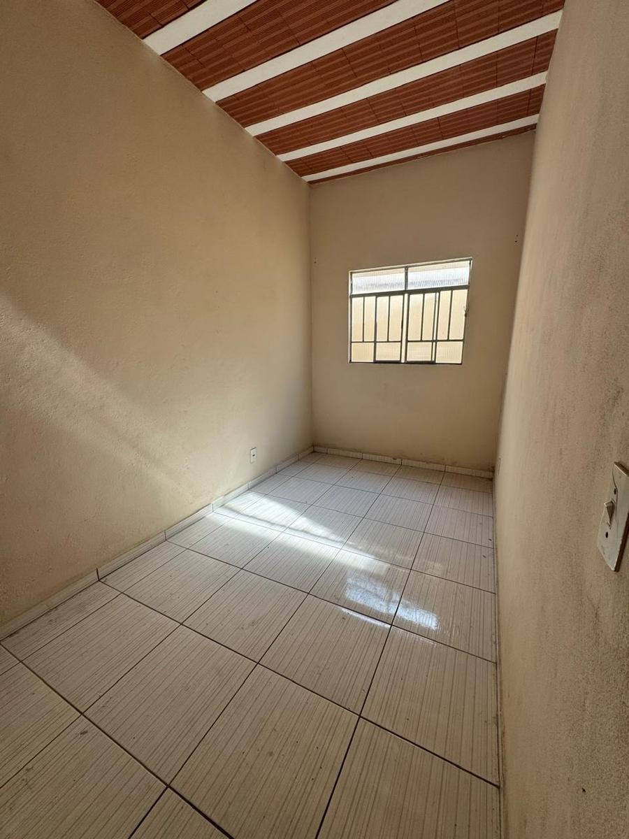 Casa, Luar da Pampulha (justinópolis), 2 Quartos, 0 Vaga