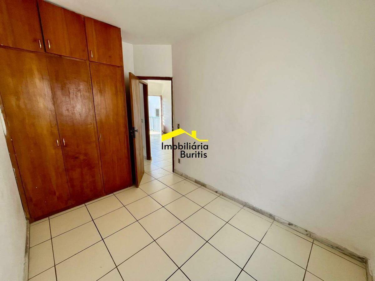 Apartamento, Palmeiras, 2 Quartos, 1 Vaga