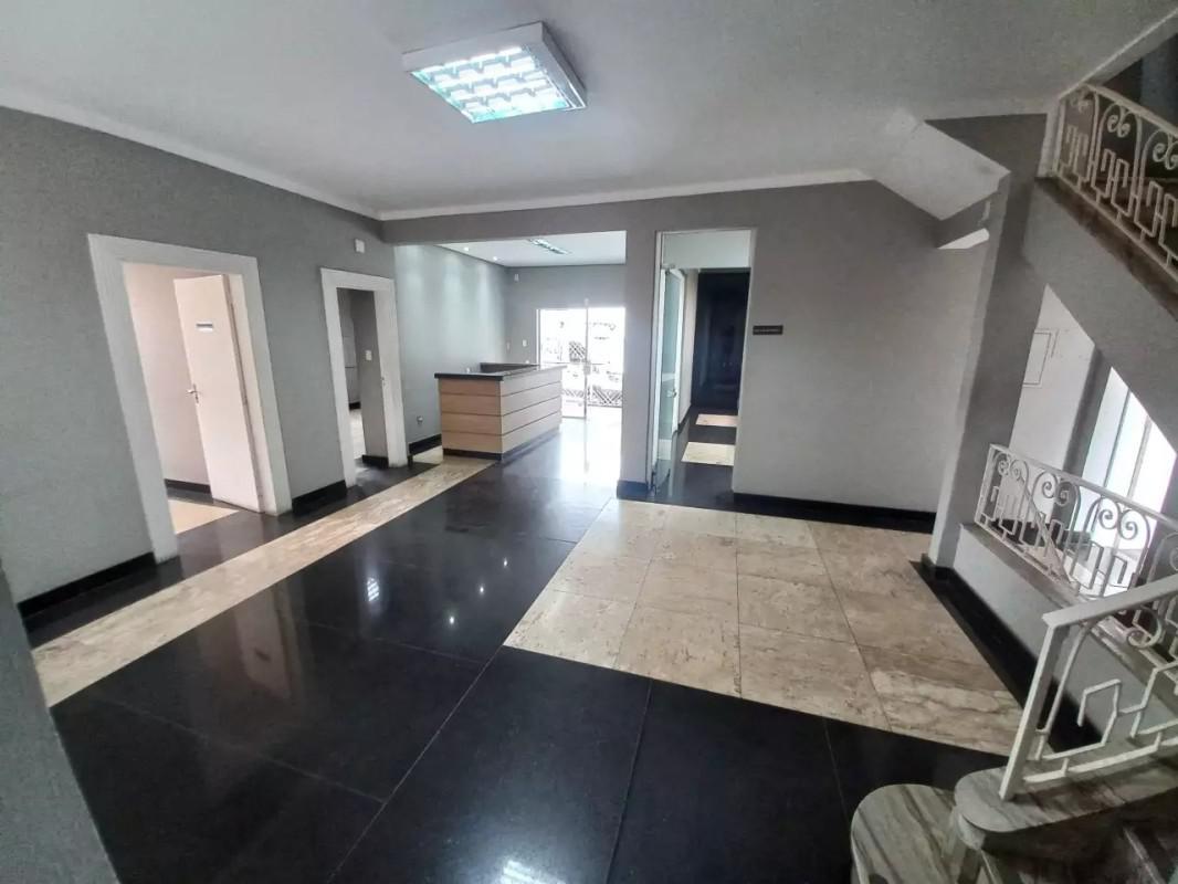 Casa Comercial, Prado, 0 Quarto, 9 Vagas
