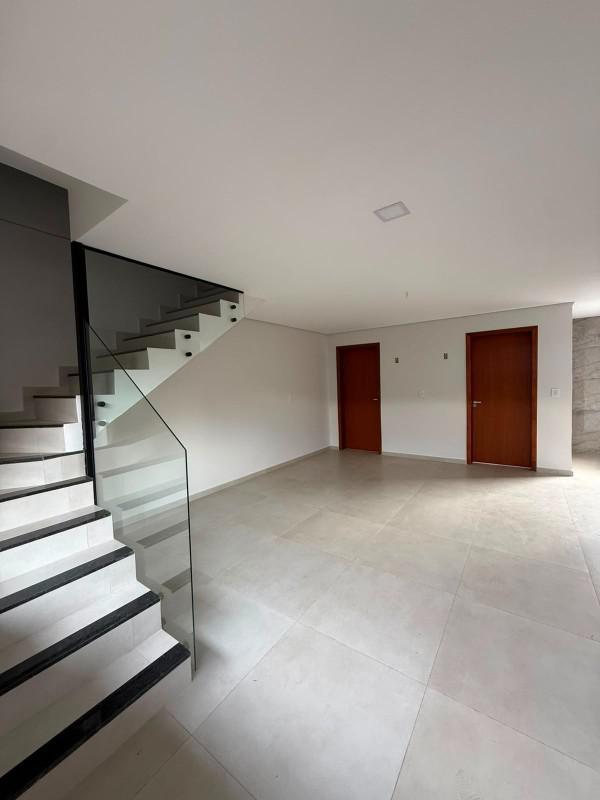 Casa, Linda Vista, 3 Quartos, 4 Vagas, 1 Suíte