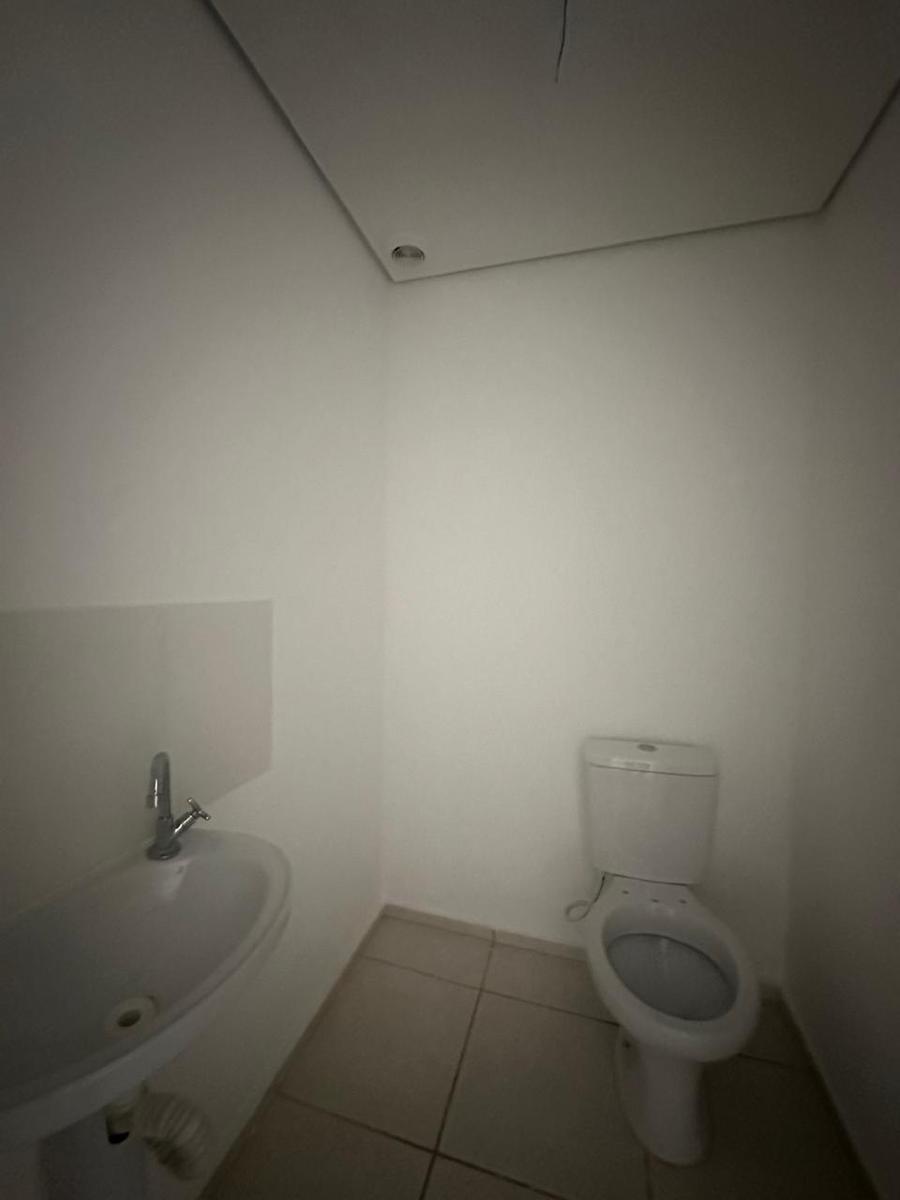 Sala, Lourdes, 1 Quarto, 0 Vaga