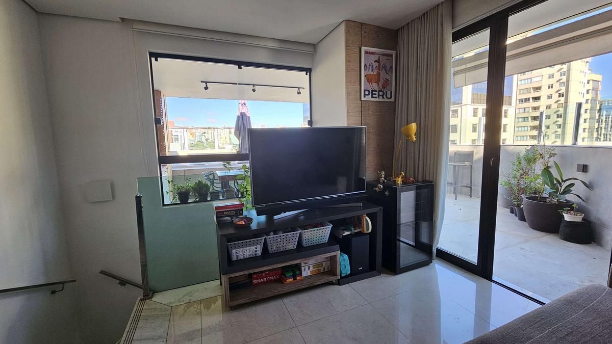Cobertura, Savassi, 2 Quartos, 2 Vagas, 1 Suíte