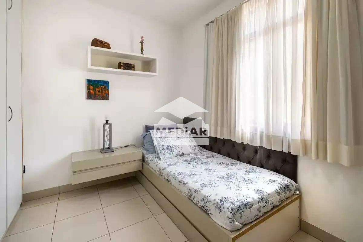 Apartamento, Carmo, 4 Quartos, 0 Vaga, 1 Suíte