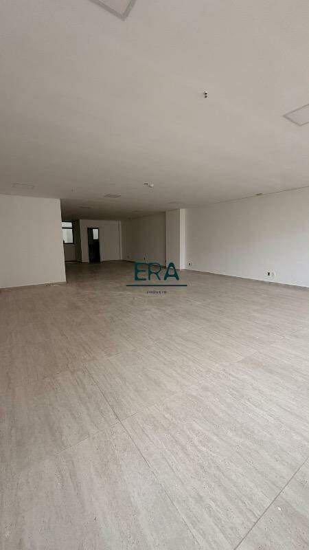 Sala, Centro, 0 Quarto, 1 Vaga