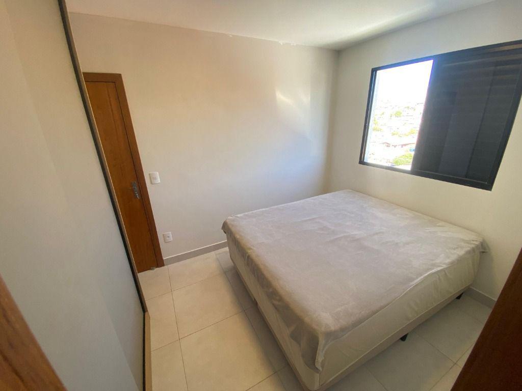 Cobertura, São Geraldo, 2 Quartos, 1 Vaga, 2 Suítes