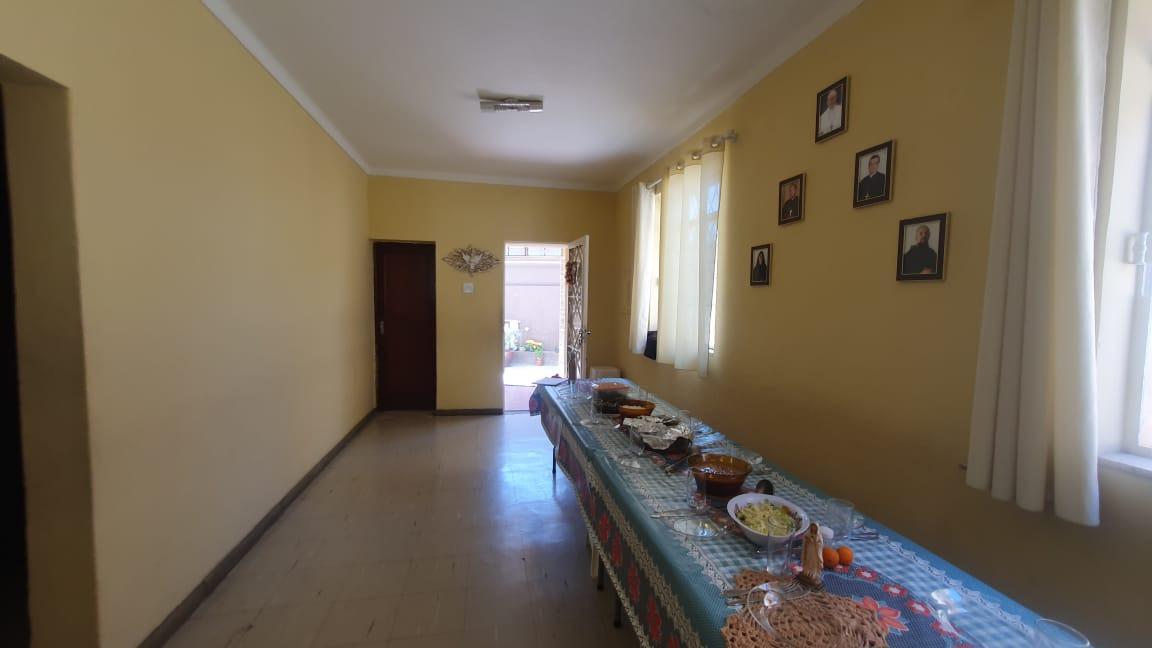 Casa, Lagoinha, 11 Quartos, 2 Vagas, 2 Suítes