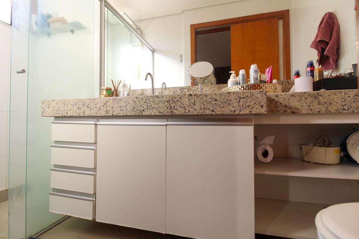 Apartamento, Buritis, 4 Quartos, 2 Vagas, 1 Suíte