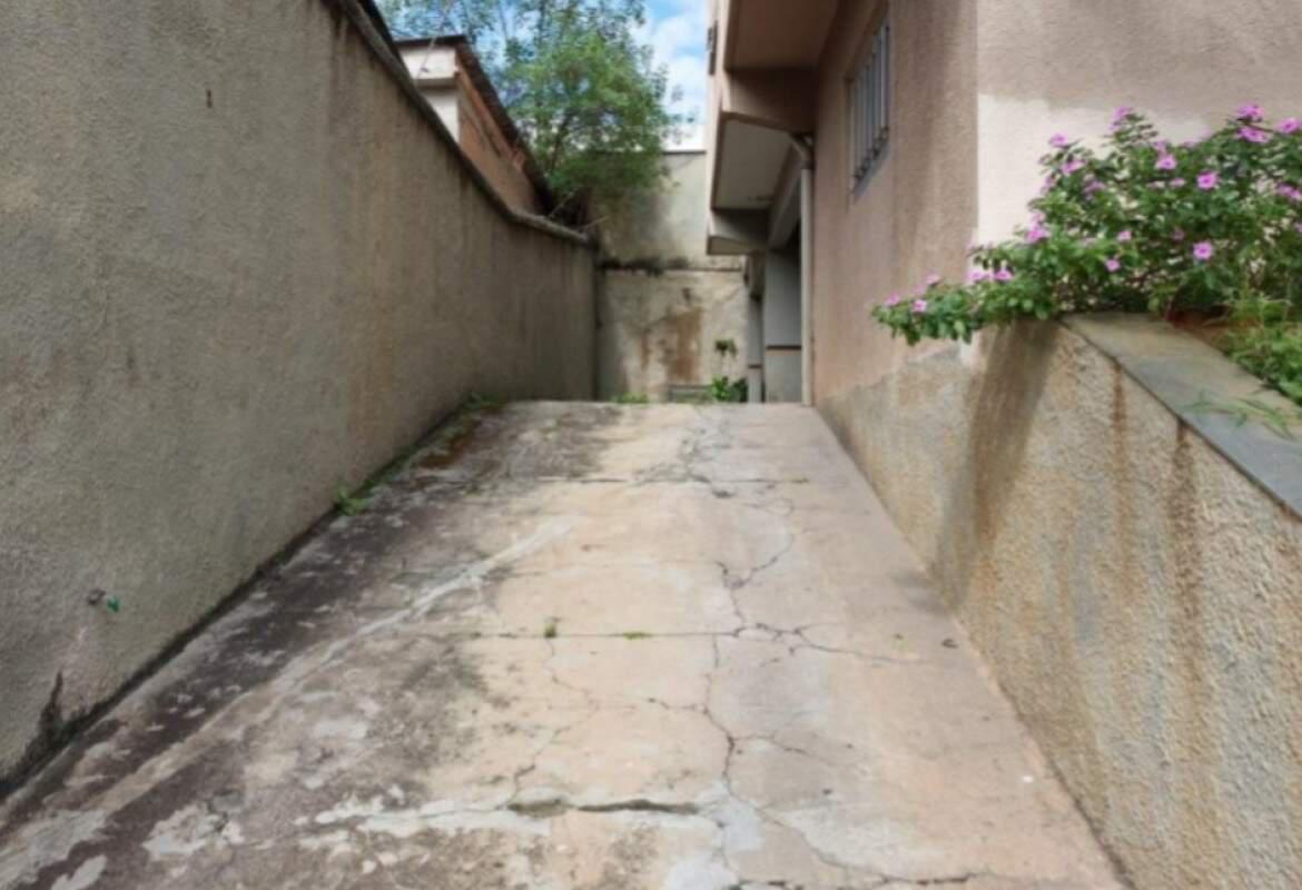 Apartamento, João Pinheiro, 3 Quartos, 1 Vaga, 1 Suíte