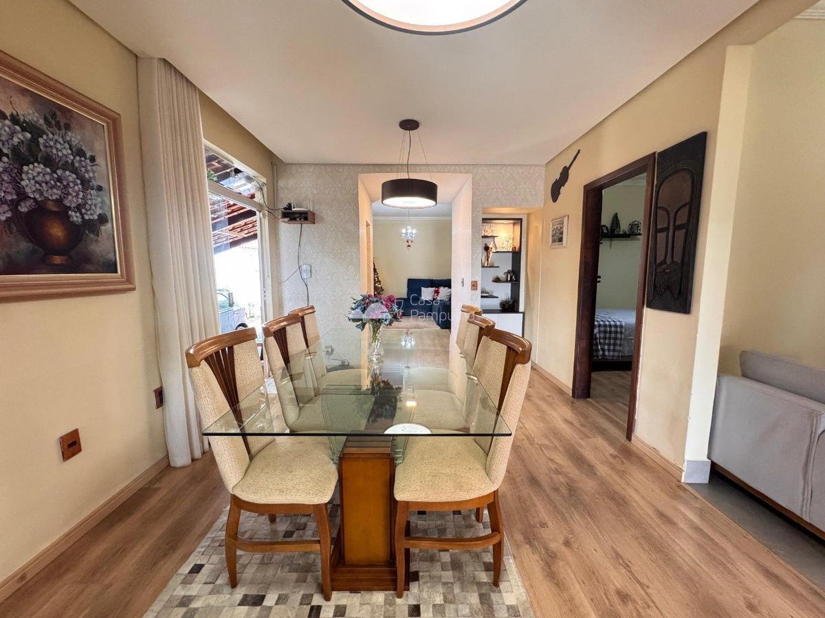 Casa, Trevo, 3 Quartos, 4 Vagas