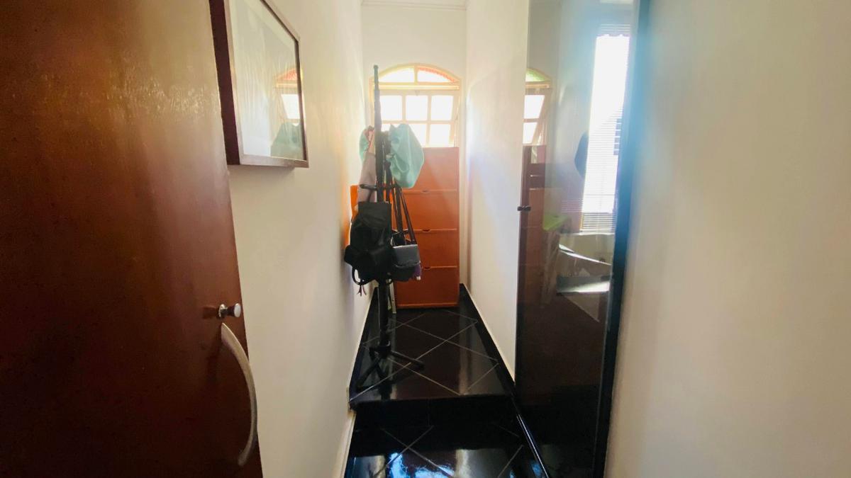 Casa, Santa Maria, 4 Quartos, 6 Vagas, 3 Suítes