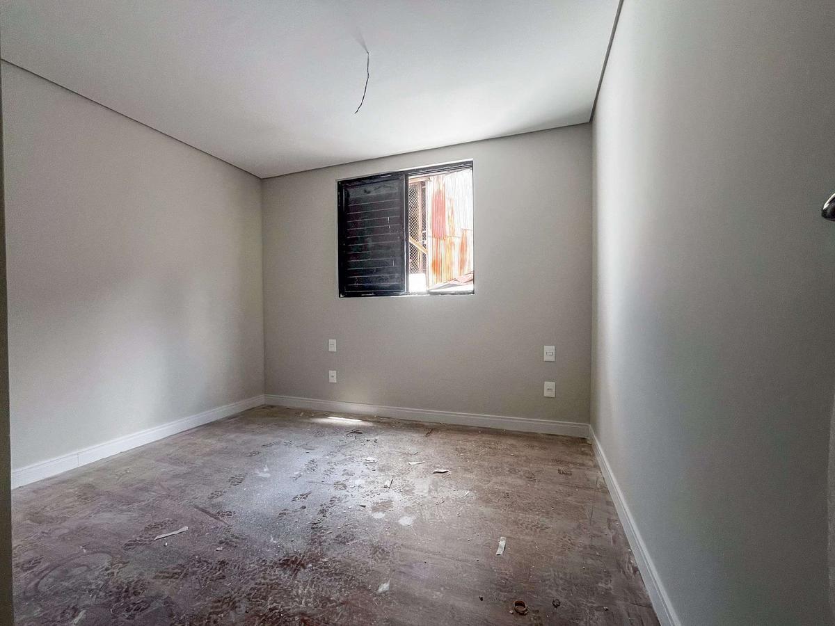 Apartamento, Floresta, 1 Quarto, 1 Vaga