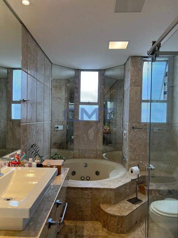 Apartamento, Savassi, 4 Quartos, 3 Vagas, 1 Suíte