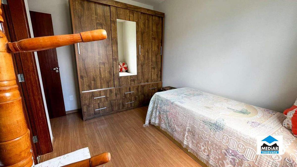 Casa, Santa Efigênia, 3 Quartos, 2 Vagas, 2 Suítes