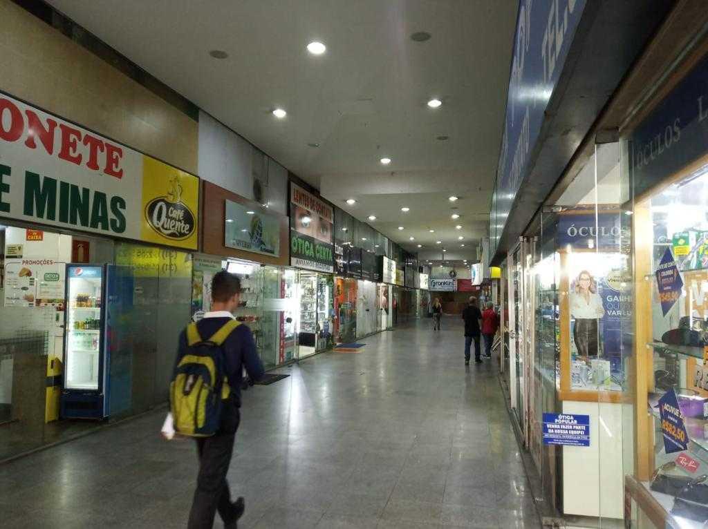 Sala, Centro, 0 Quarto, 0 Vaga