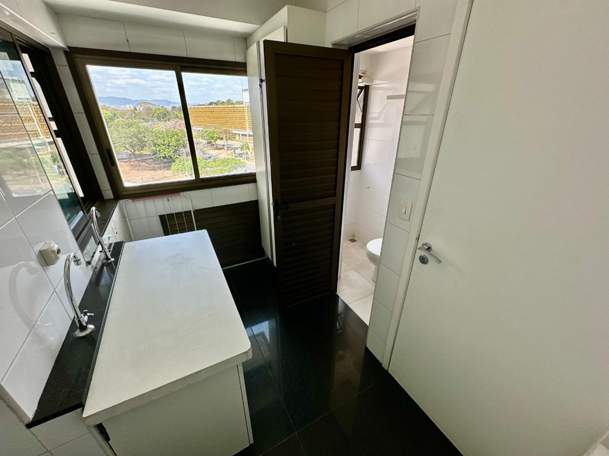 Apartamento, São José, 4 Quartos, 3 Vagas, 3 Suítes