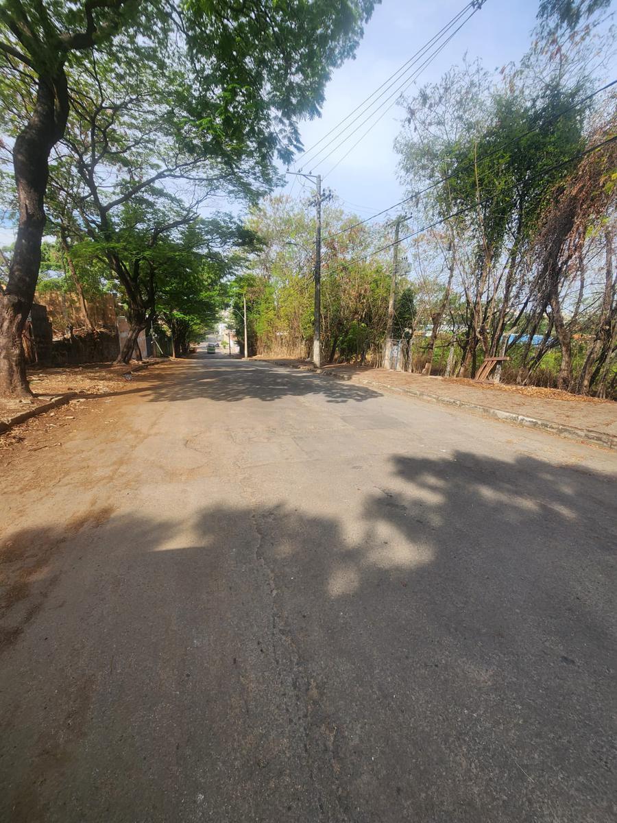 Lote, Bandeirantes (pampulha), 0 Quarto, 0 Vaga