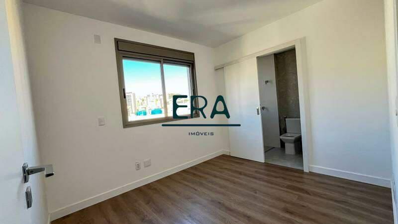 Apartamento, Cruzeiro, 4 Quartos, 3 Vagas, 2 Suítes