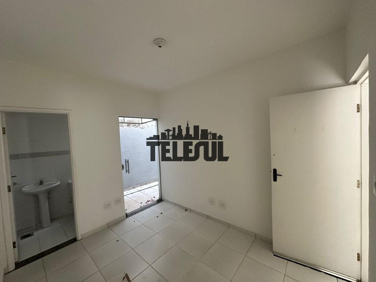 Galpão, Vila Pinto, 0 Quarto, 0 Vaga
