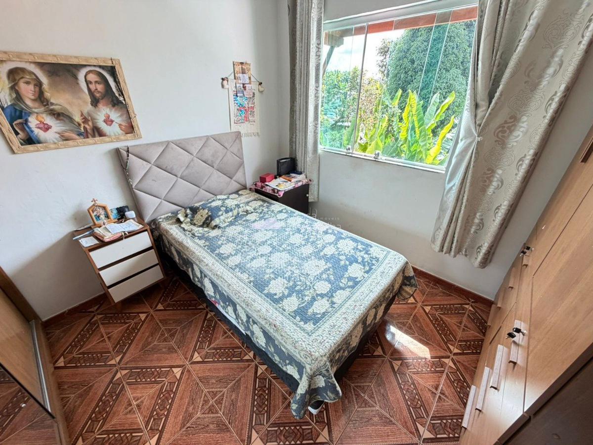Casa, Floramar, 3 Quartos, 2 Vagas, 2 Suítes