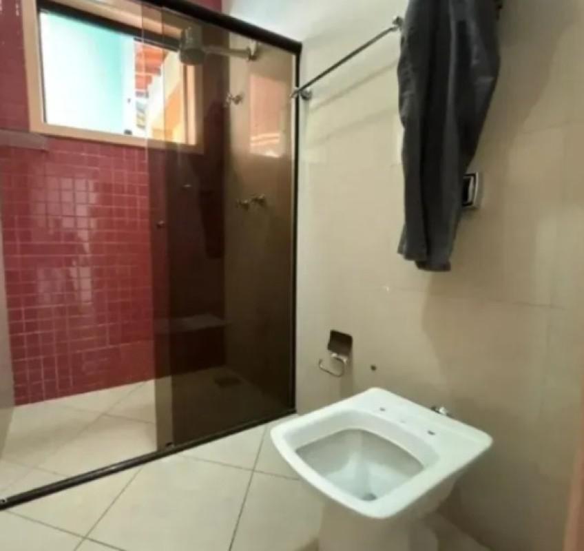 Casa Comercial, Castelo, 4 Quartos, 4 Vagas, 2 Suítes