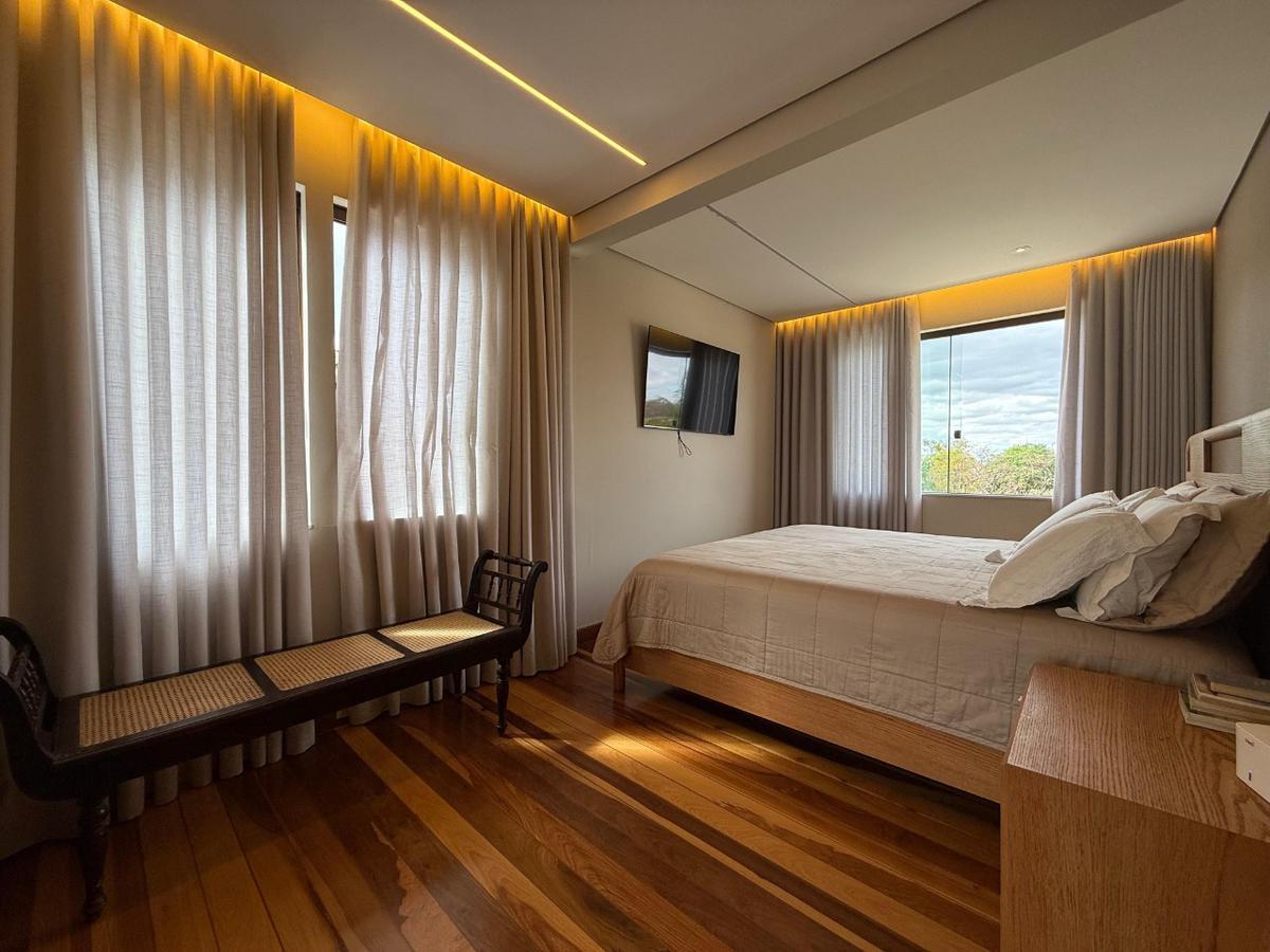 Casa, Bandeirantes (pampulha), 4 Quartos, 4 Vagas, 3 Suítes