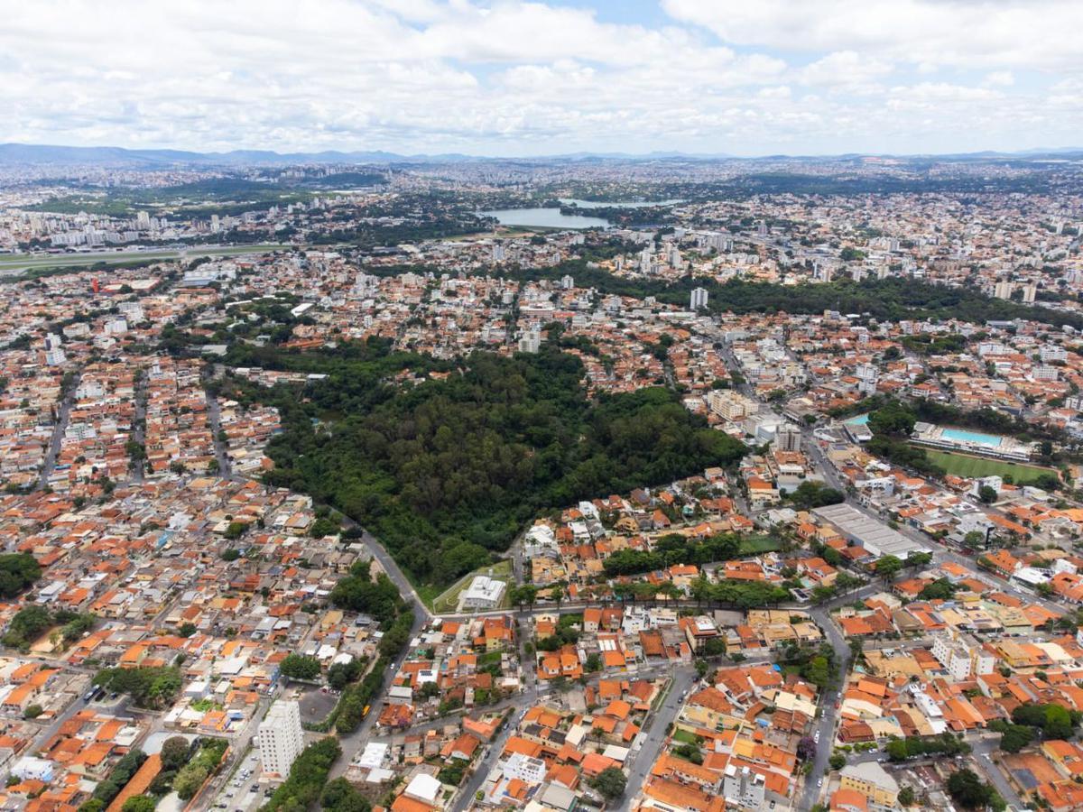 Casa, Planalto, 4 Quartos, 2 Vagas, 1 Suíte