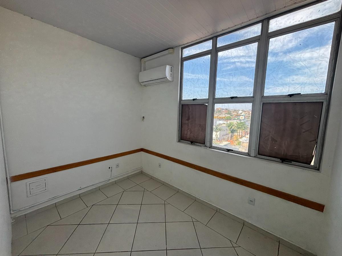 Sala, Venda Nova, 0 Quarto, 0 Vaga