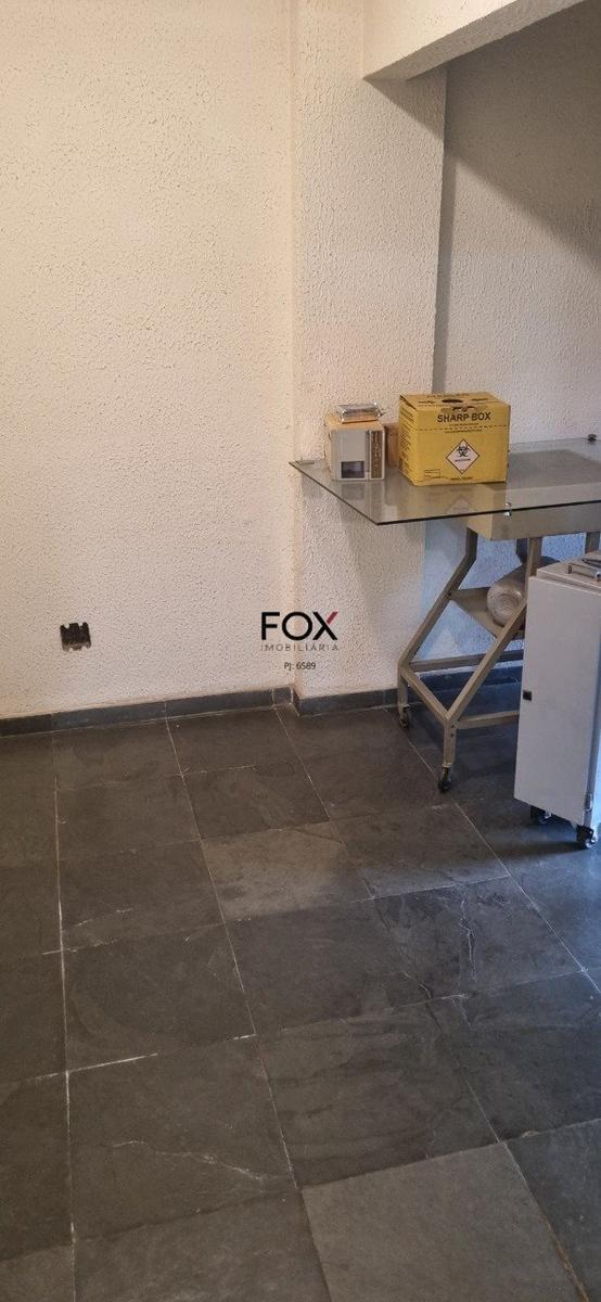 Sala, Santa Efigênia, 0 Quarto, 4 Vagas