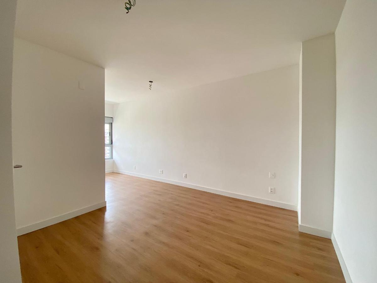 Apartamento, Funcionários, 3 Quartos, 2 Vagas, 3 Suítes