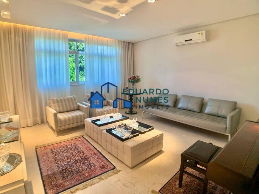 Casa, Cidade Jardim, 7 Quartos, 12 Vagas, 3 Suítes